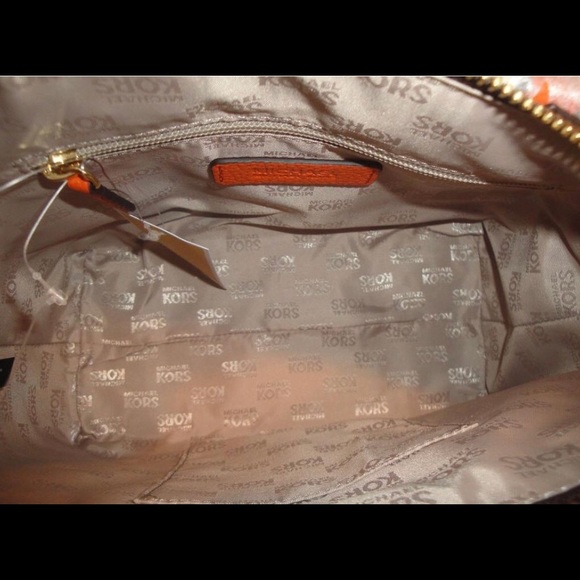 Michael Kors Ciara Purse - Picture 2 of 2